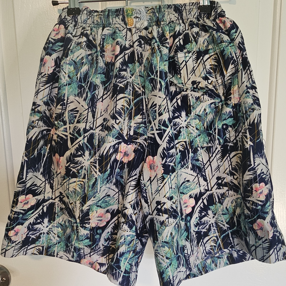 Spicy Tuna Swim Trunks Tropical Floral Print Men's Sz M